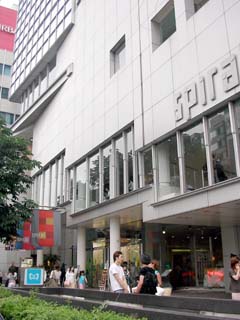 aoyama_20050603-1.jpg