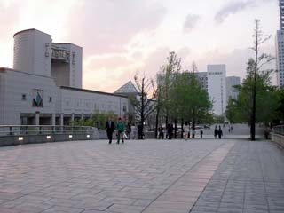 yokohama_20050422-3.jpg